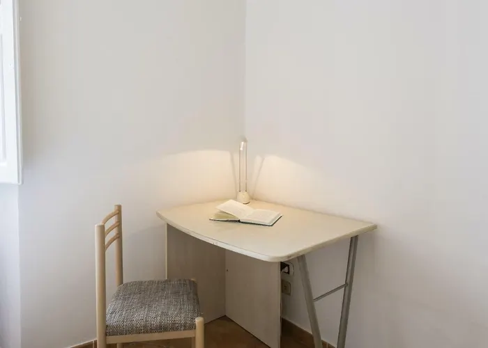 - Eolo Apartman